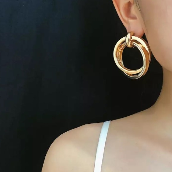 Gold plated round earrings - Picture 2 of 5